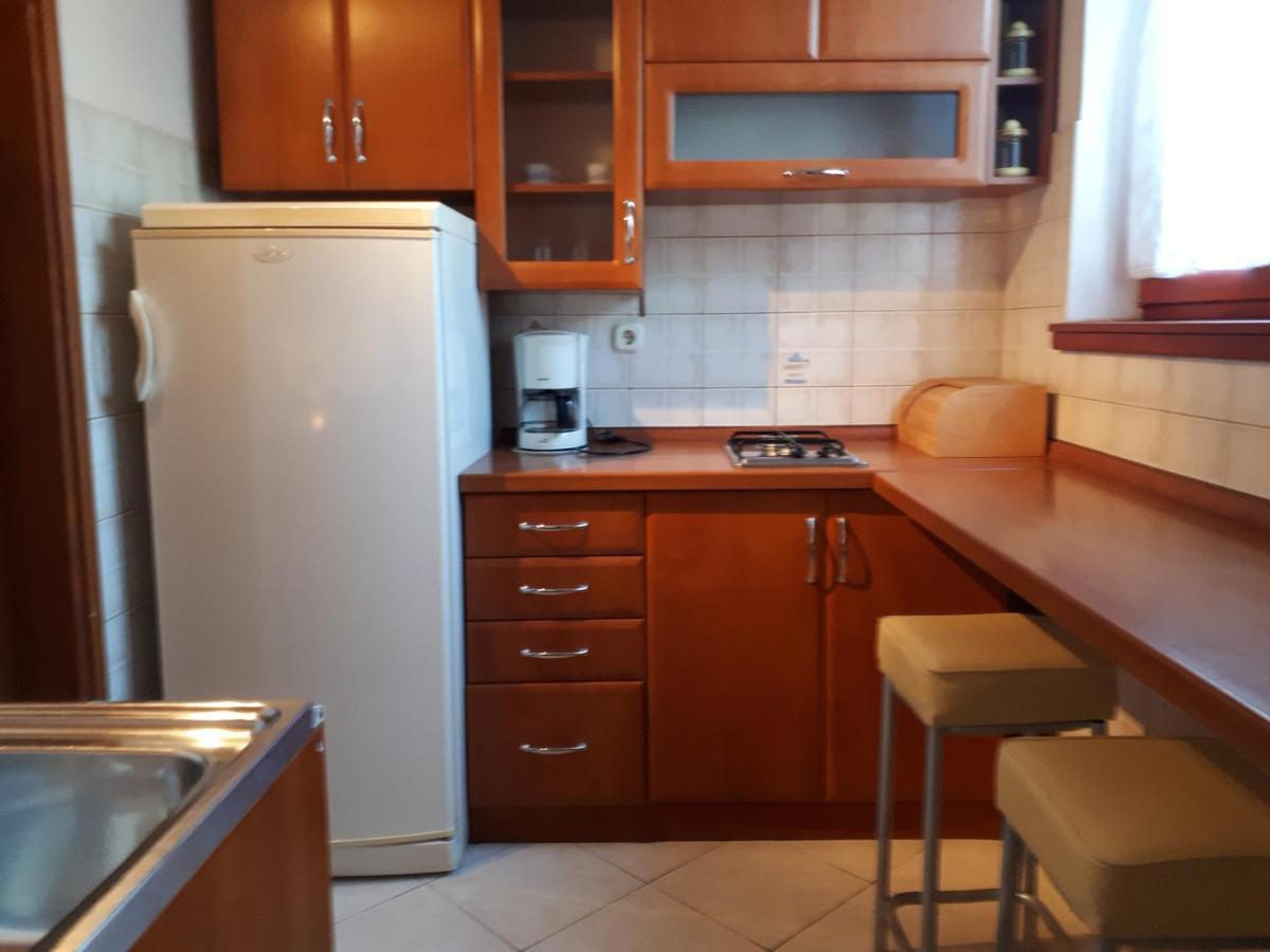 Ferienwohnung Apartman Studio Victoria Pula Exterior foto